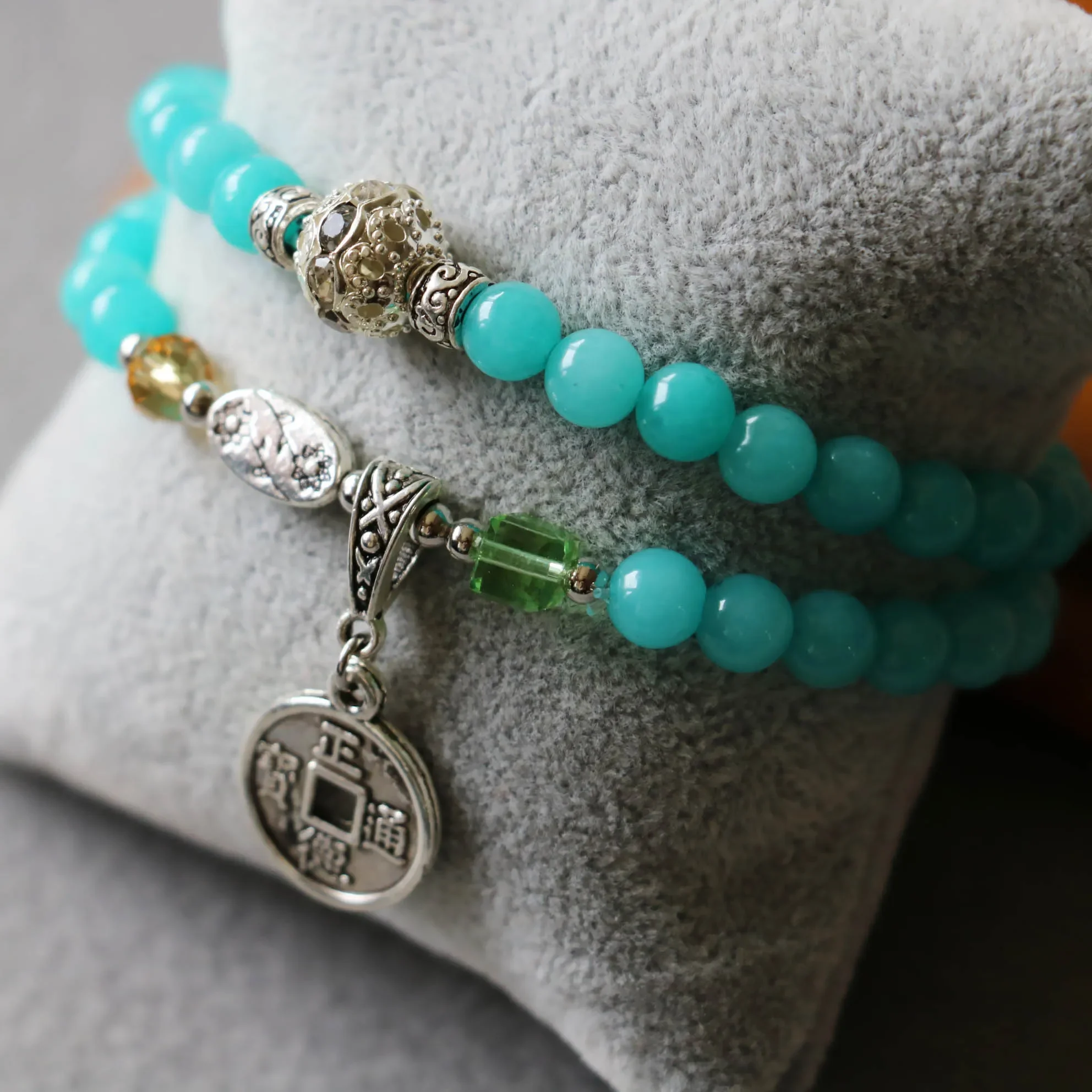 6mm Blue jade Chalcedony Bracelet Retro Alloy Copper Coins Pendant Female Jewelry Bracelet Multilayer Chain Natural Stone