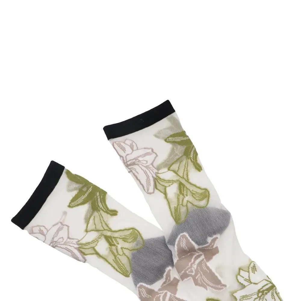 카와이 달콤한 크리스탈 실크 양말 자수 한국 소녀 꽃 양말 중간 튜브 양말 꽃 양말 여성 양말