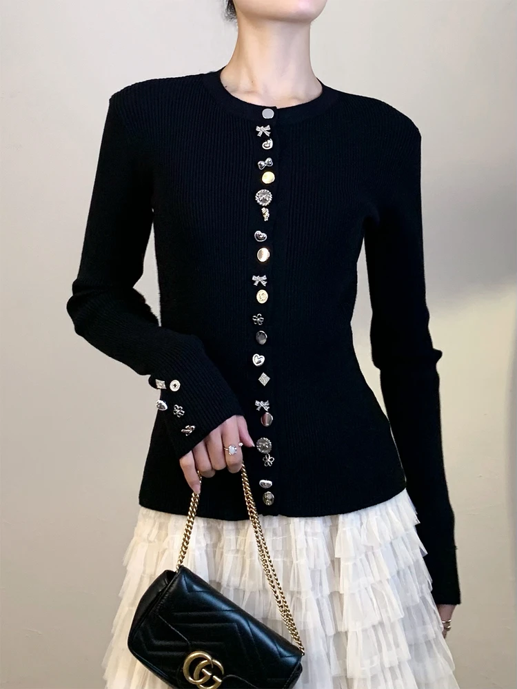 

Женский облегающий вязаный топ Ele Bla с длинным рукавом, круглым вырезом, металлическими пуговицами, мягкая трикотажная базовая кофта для ношения под одеждой