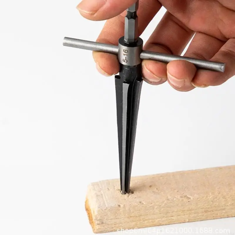 Hợp kim cao Hợp kim thép Taper Reamer tròn Shank tăng cường độ bám cho các nhà điều lệ khoan công cụ chế biến gỗ kim loại