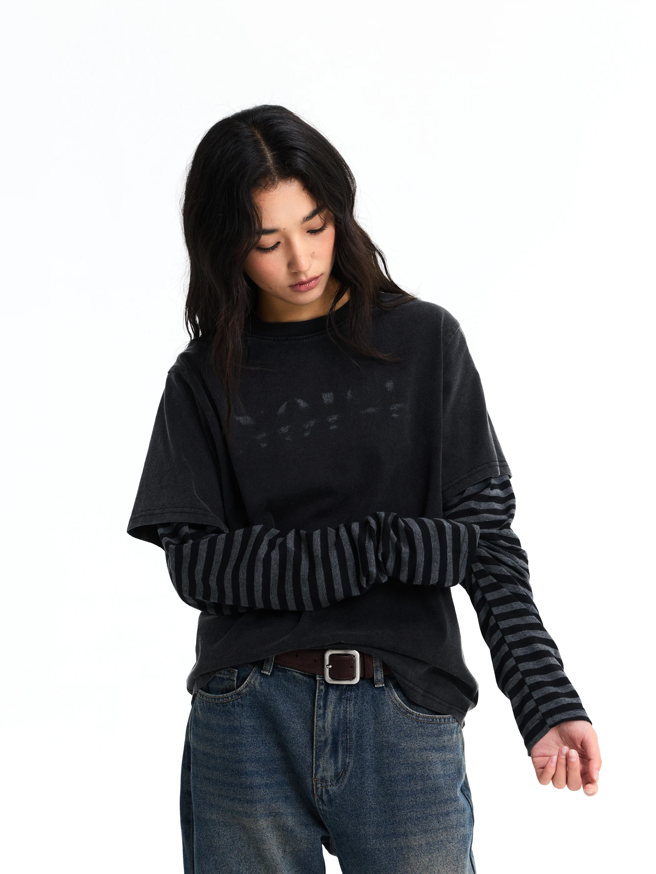 Yeboon American Retro Fake Two-Piece Long Sleeve Crew Neck Loose Casual Top for Men And Women Autumn Fashion Slimming Effect