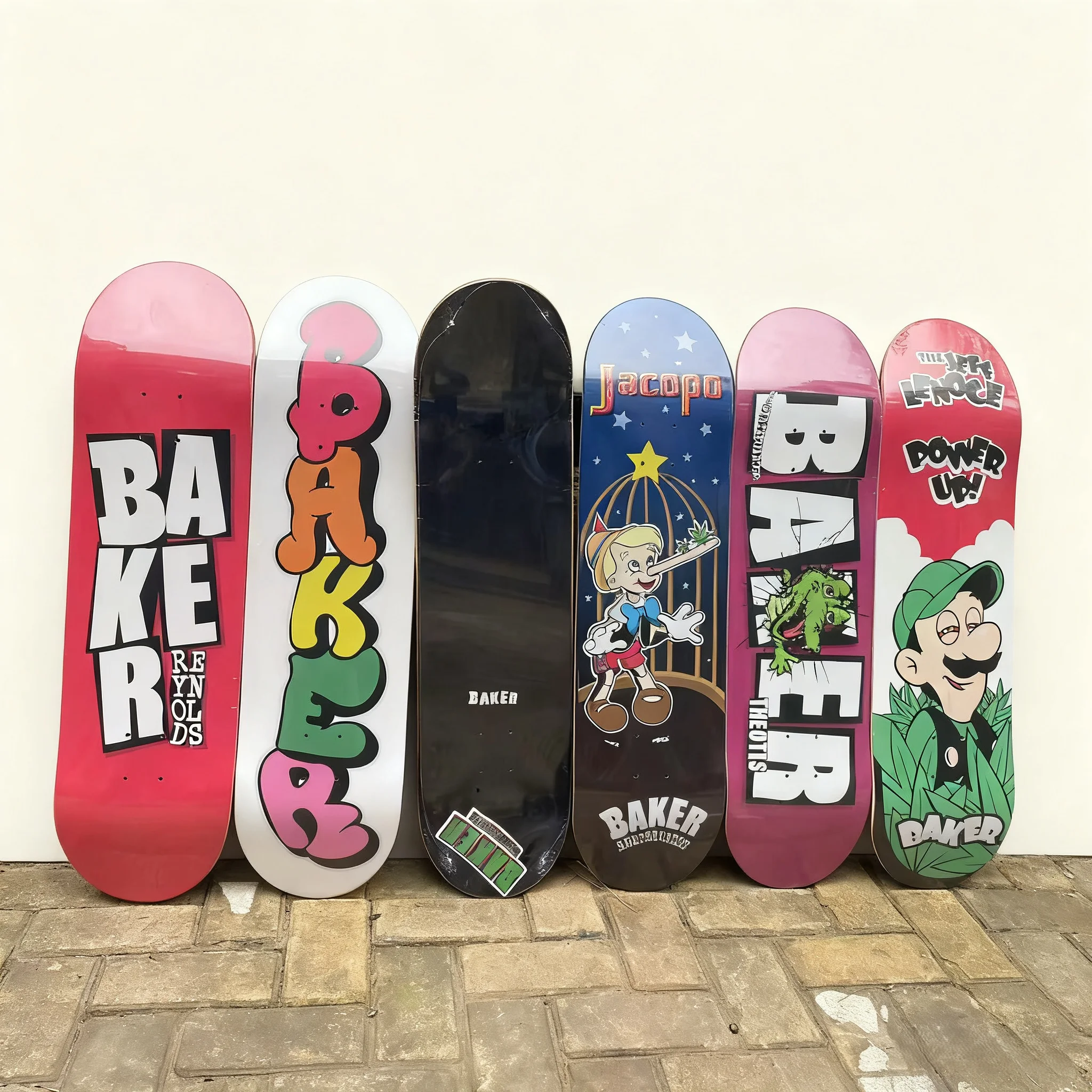 سطح لوح تزلج بيكر مصنوع من خشب القيقب الكندي بنسبة 100%، هيكل 7 طبقات، خيارات الحجم: 7.75/8.0/8.25/8.5 بوصة