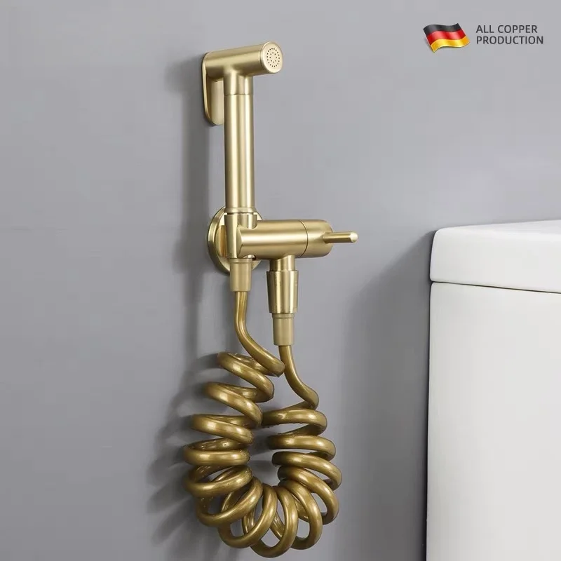 النحاس يده المرحاض بيديت البخاخ مجموعة اكسسوارات الأسود بيديت صنبور للحمام اليد البخاخ دش النفاثة التنظيف الذاتي الذهب