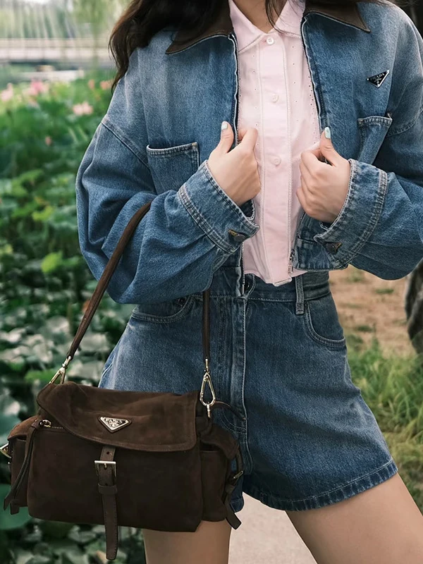 حقيبة رسول نسائية متعددة الجيوب من الجلد المدبوغ، موديل 2025 الجديد، خفيفة الوزن وفاخرة، حقيبة كتف عملية بتصميم عصري