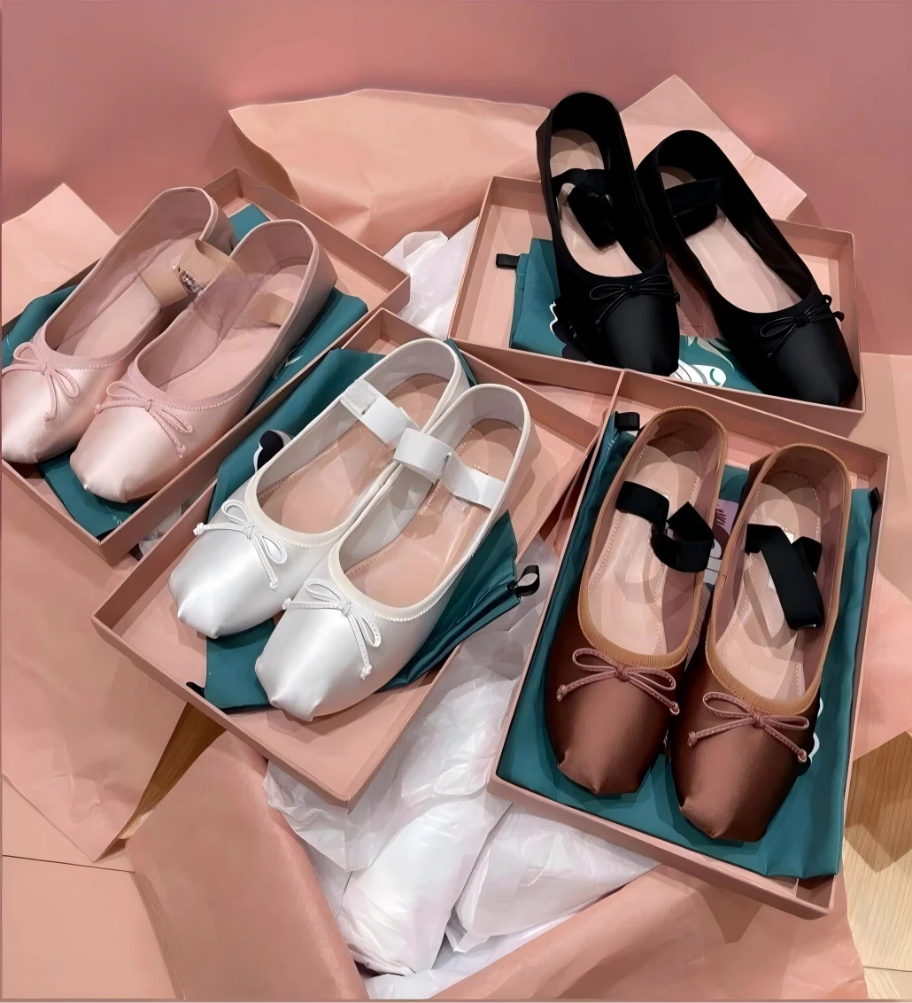 

Весенне-летние хиты продаж: балетки с бантом, скрытой танкеткой, низким вырезом, в стиле Мэри Джейн, розовые, атласные, во французском стиле, женские туфли