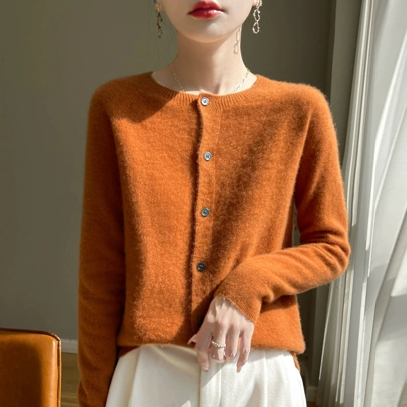 سترة فضفاضة صلبة للنساء لخريف وشتاء 2025 سترة نسائية واحدة الصدر سترة نسائية متينة