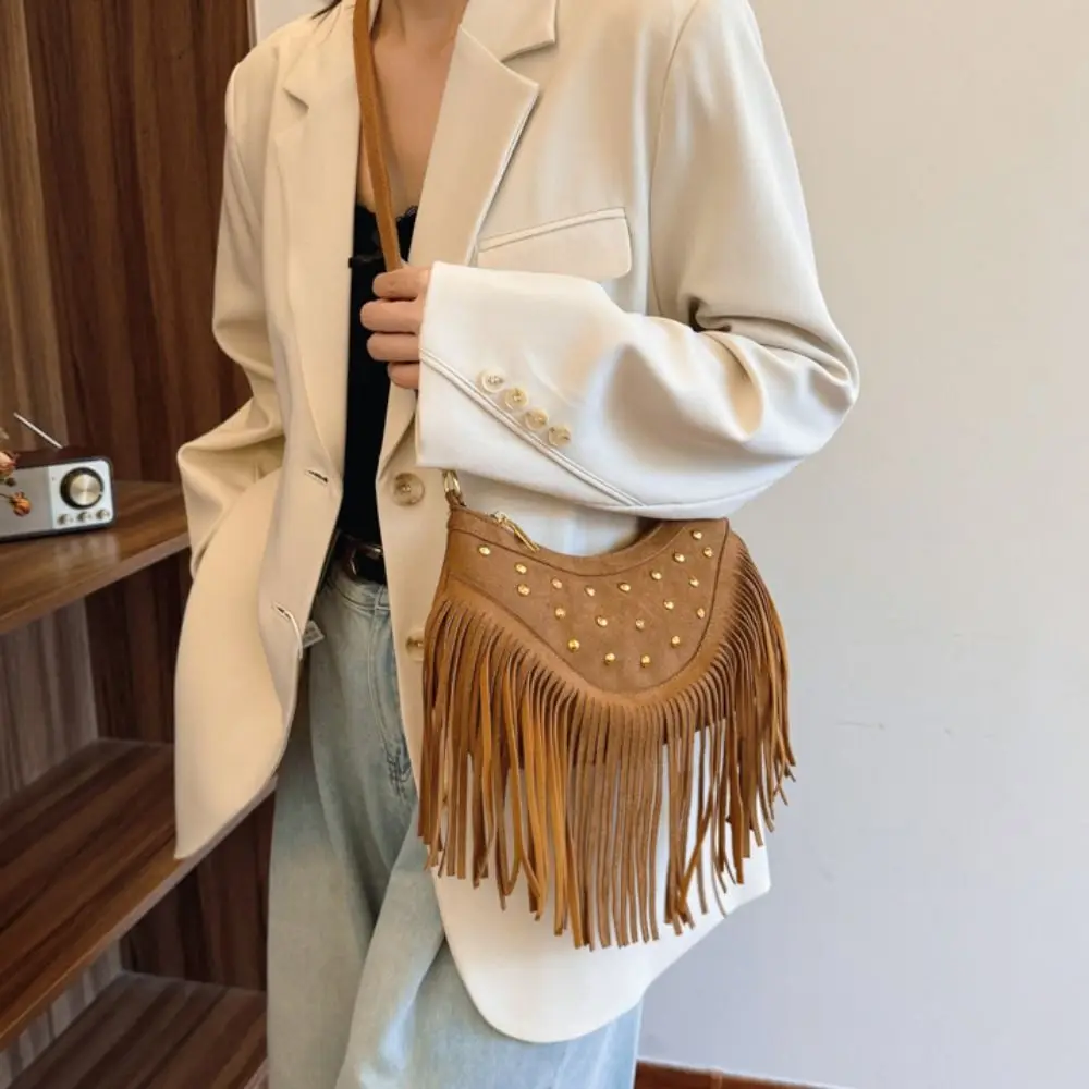 

Korean Style Tassel Shoulder Bag Vintage PU Leather Suede Crossbody Bag Bohemian Style Large Capacity Ethnic Style Handbag