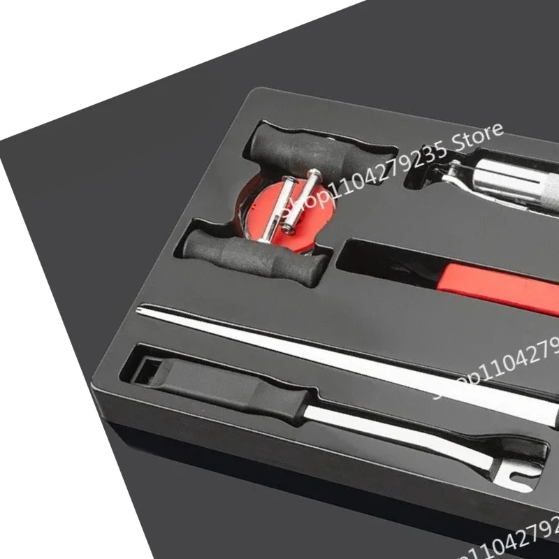 

Suitable for Disassembling and Assembling Car Front Windshield Tools