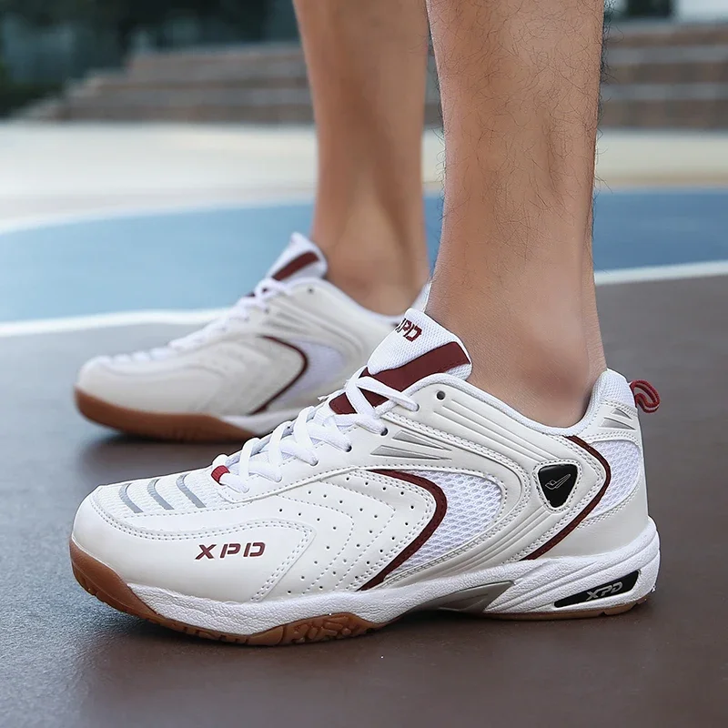 Par de zapatos de bádminton suaves y ligeros para mujer y hombre, zapatos deportivos de bádminton, zapatos de voleibol antideslizantes transpirables, zapatillas de deporte para hombre