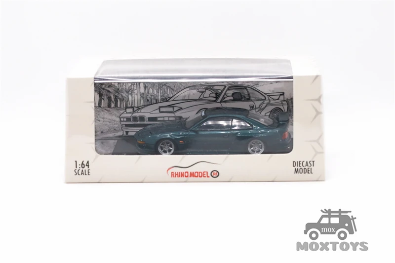 نموذج وحيد القرن RM 1:64 850CSi E31 أخضر داكن محدود 699 نموذج سيارة دييكاست