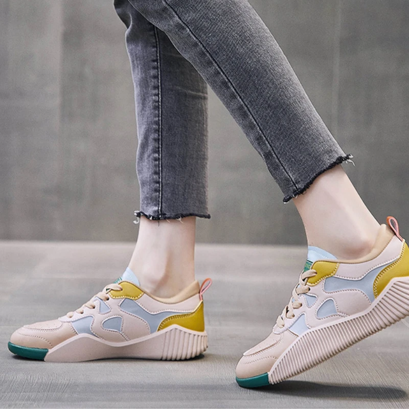 Women's Sports Shoes Fashion Color Matching Lace Up Flats Running Shoes Woman Sneakers Comfortable Trainers Ladies Footwear