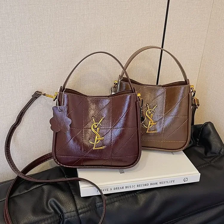 

​2025 Quilted Saddle Bag for Women - Vintage Vegan Leather Crossbody Purse, Adjustable Chain Strap Day to Night Essentials​