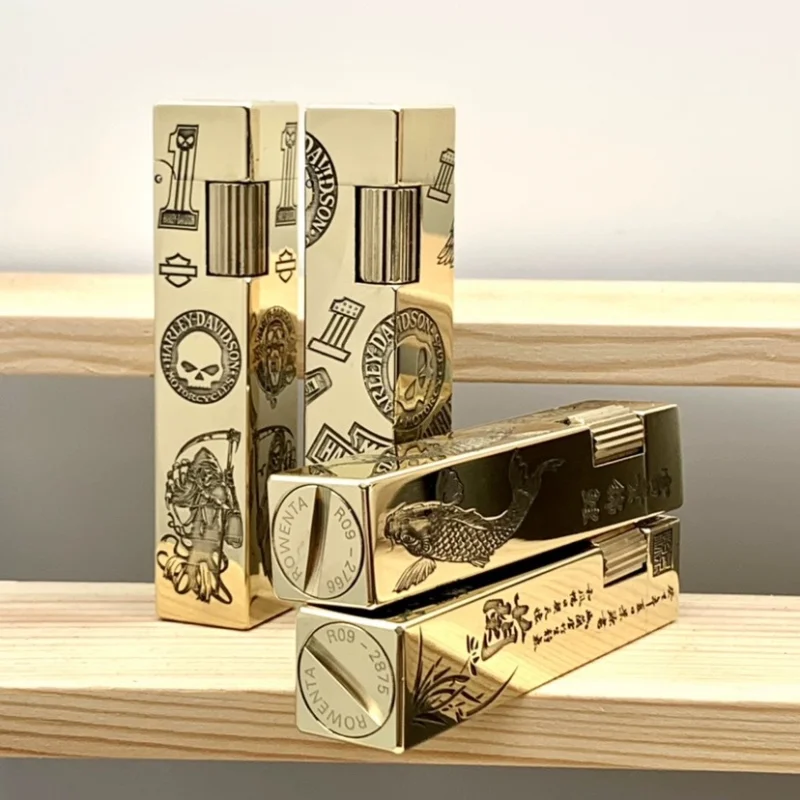 

R09 Square Carved Lighter, Men's Trendy Personalized Grinding Wheel Windproof Lighter, A Gift for Your Boyfriend