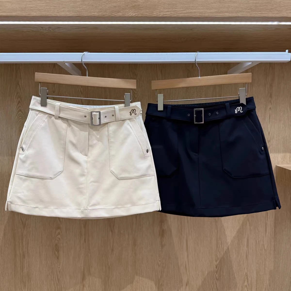 

Women's Golf Skirt Summer Cargo Style Short Skort Slim Fit Drawstring Pocket Anti-Exposure Athletic Casual Bodycon Mini Skirt