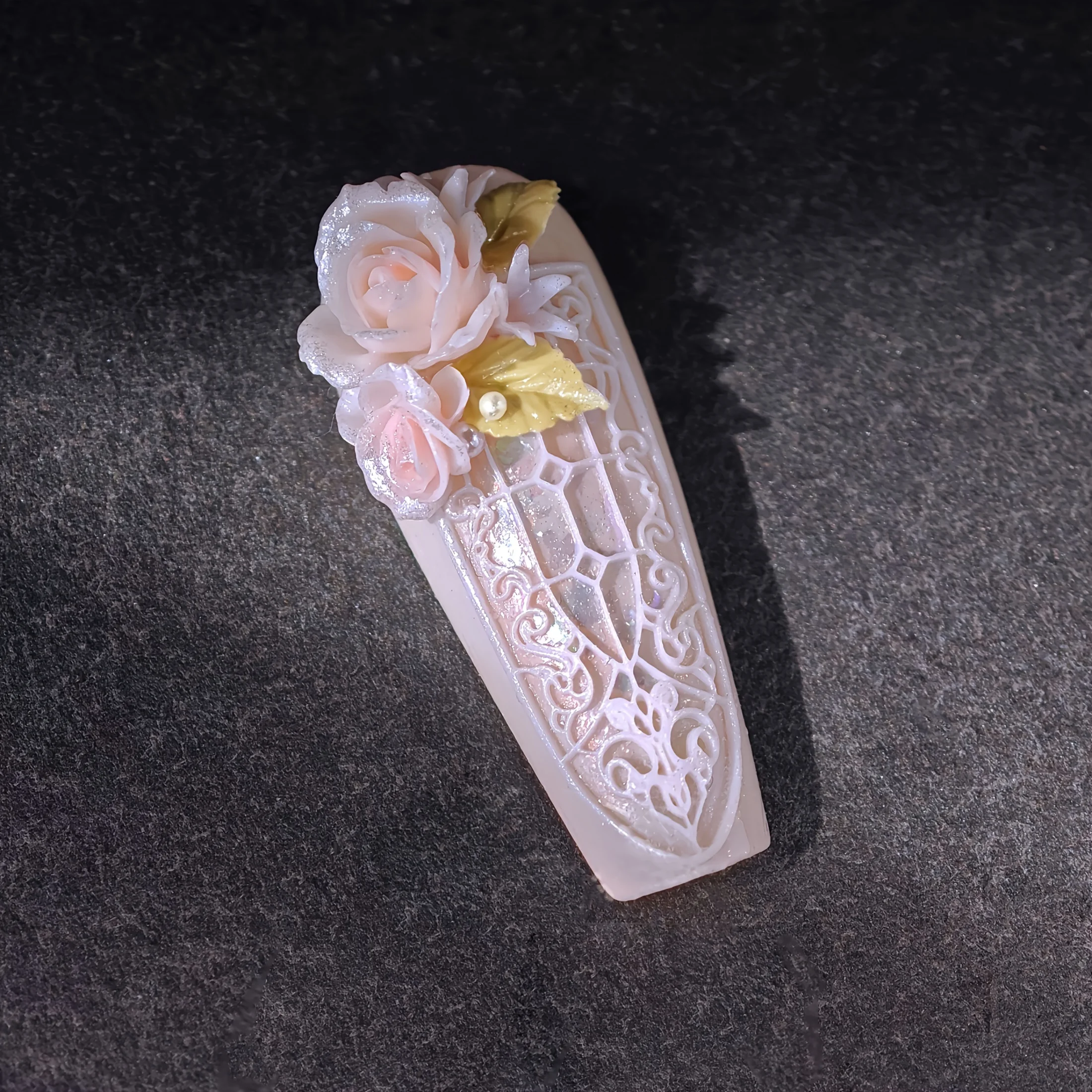Eleganti Stampi in Silicone pe - Nail Art Elegant recensione e prezzo