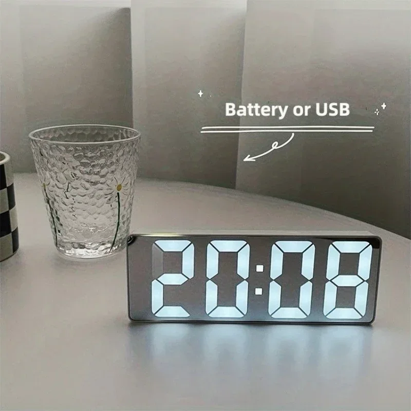 Mirror Digital Alarm Clock LED Clock Temperature Calendar Display Supply Adjustable Brightness Desk Decorations Electronics Home