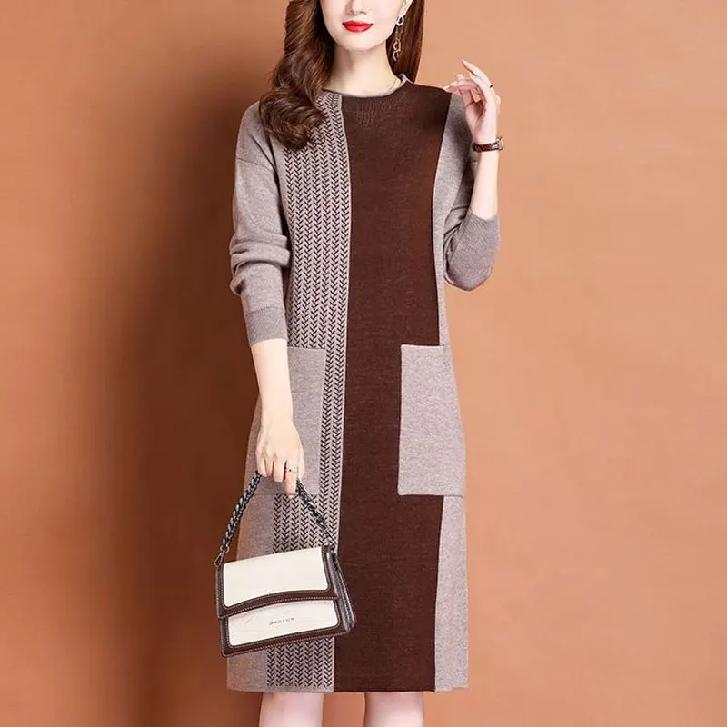 Vintage Spliced Printed Knitted Dresses Autumn Winter Casual O-Neck Women\'s Clothing Fashion Pockets All-match A-Line Midi Dress