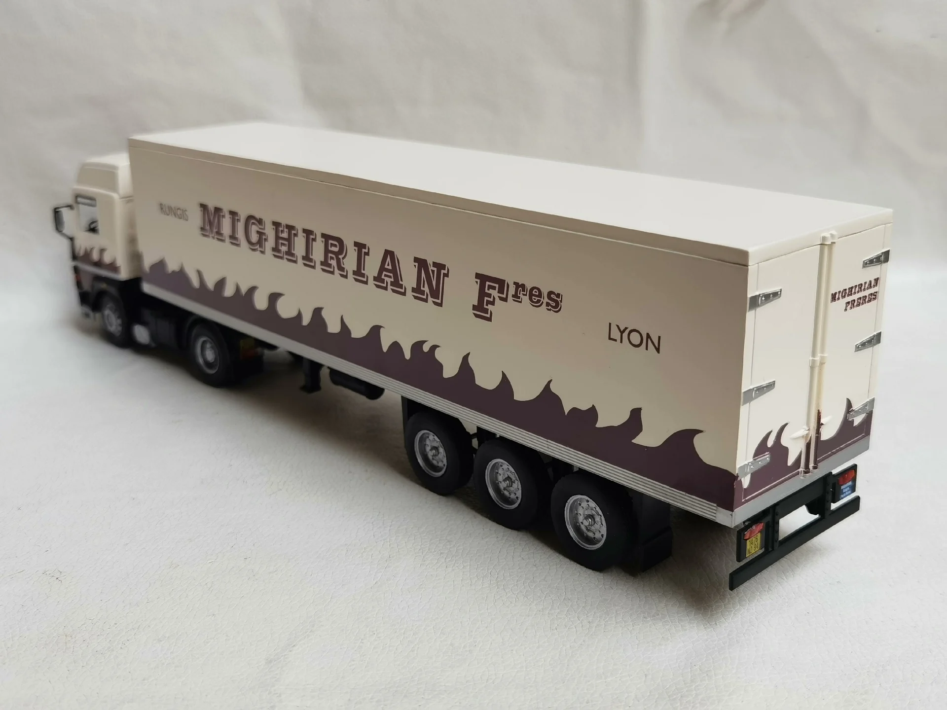 다이캐스트 IXO 1/43 스케일 RENAULT Turboleader Renault 트랙터 플라스틱 캐리지 합금 자동차 모델 Collectible Toy Gift Souvenir