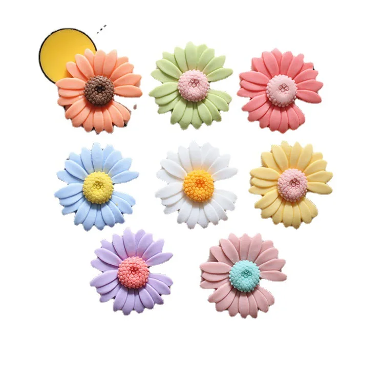 10pcs  Resin Mini Daisy Flower Flat Back Cabochon Scrapbook Kawaii DIY Party Decoration Embellishments Charm Accessories