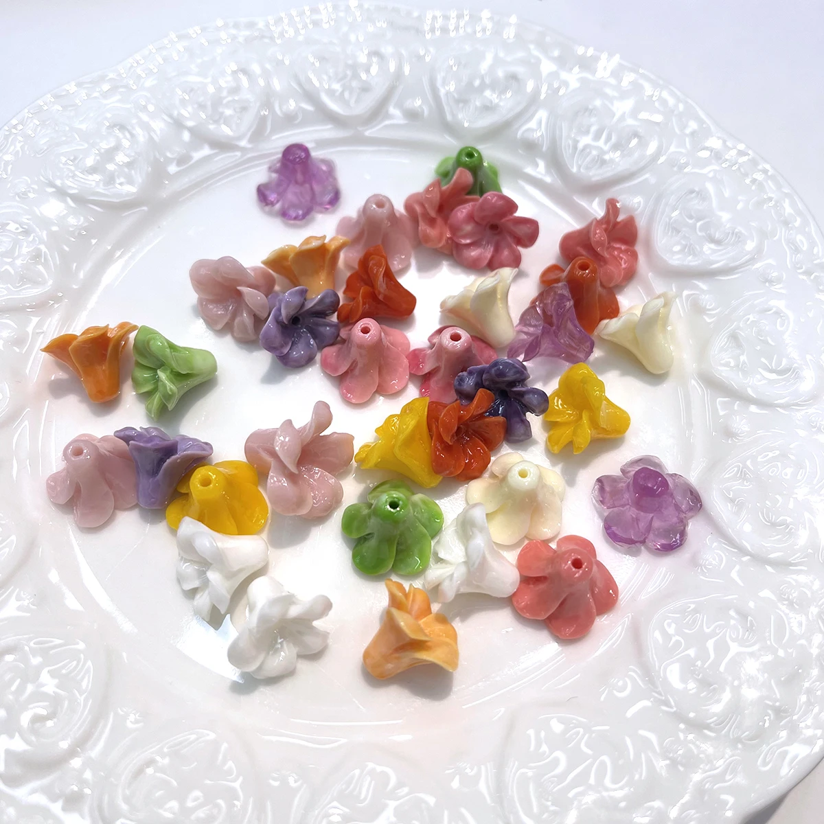 11x14mm Colorful Trumpet Flower Through-Hole Beads Natural Shell Beads for Jewelry Making DIY Necklaces Bracelets Accessories