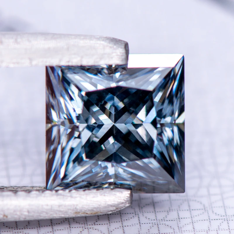 Moissanite หินสีเทา Princess Cut Lab Grown เพชรสําหรับ Charms เครื่องประดับ DIY ทําวัสดุที่มีใบรับรอง GRA