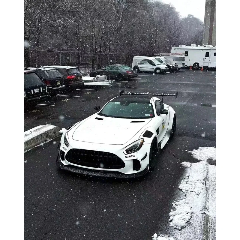Applicable to ForMercedes AMGGT Carbon Fiber Upgraded GT3 Style Front Lip Diffuser Spoiler Wide Body Kit