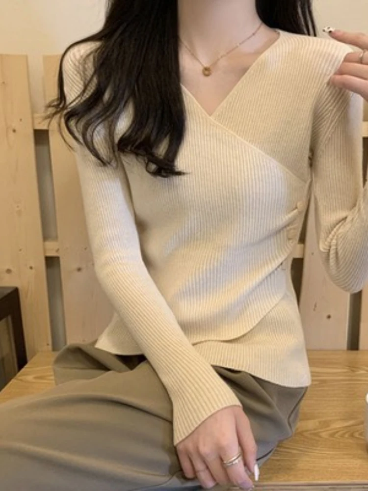 Suéter de primavera y otoño para mujer, jerséis de punto acanalado con cuello en V, manga larga, Top con botones, jersey liso, ropa básica para adolescente