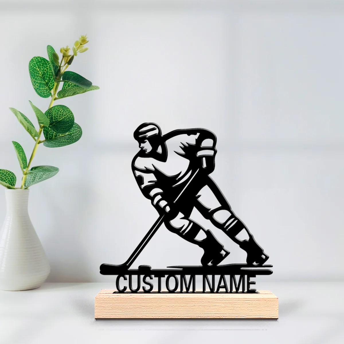 1 Stück Romantische Personalisierte Eishockey-Metallstatue, Geschenk für Sportbegeisterte mit Holzsockel, Perfekt für Schlafzimmer, Erinnerungsstück