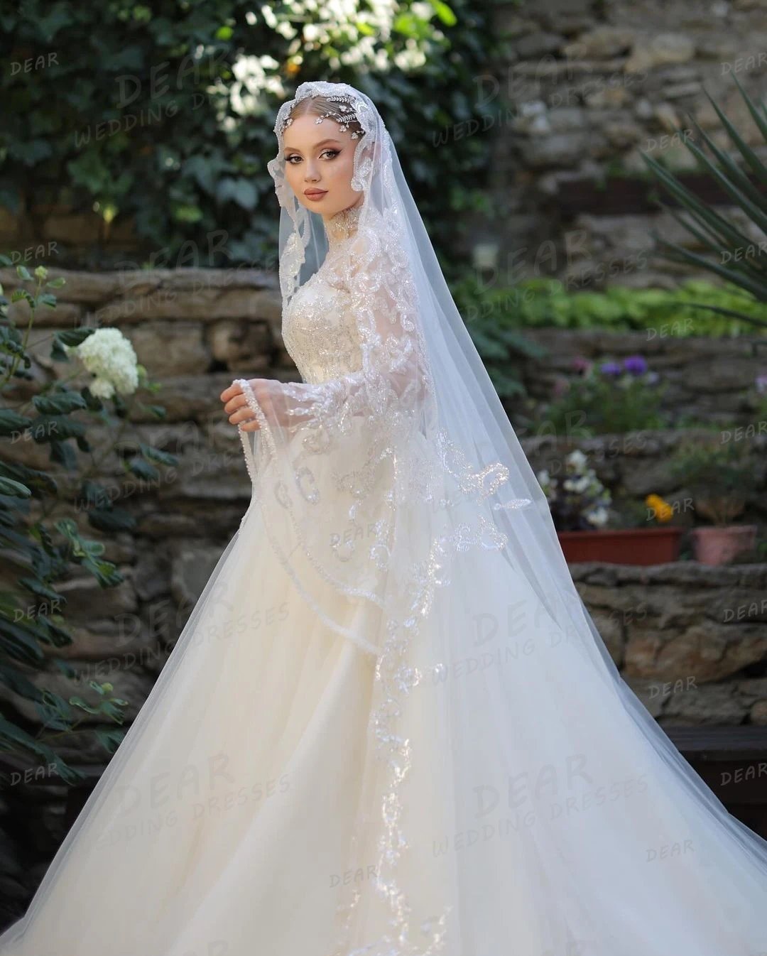 Lussuosi abiti da sposa principessa Appliques Sexy da donna abiti da sposa Illusion manica lunga elegante collo alto Vestidos De Noche