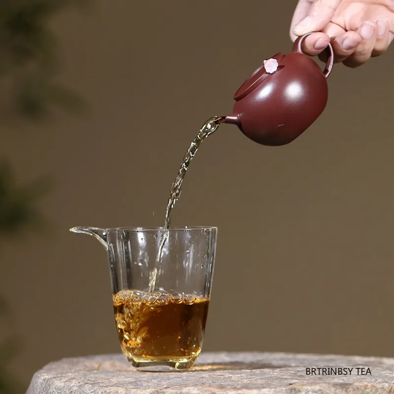 Yixing Handmade Purple Clay Teapot Cute Small Capacity Tea Pot Chinese Household Beauty Kettle Raw Ore Zisha Tea Set 100ml view 3
