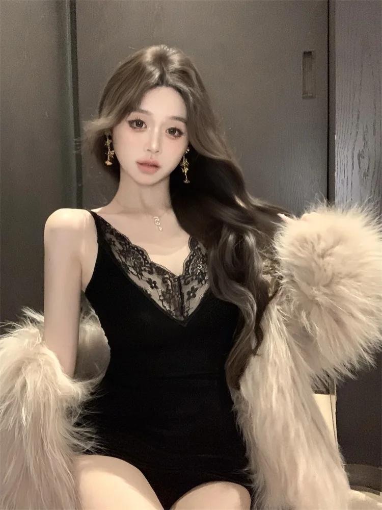 

Pure Desire Sexy Girl Autumn Winter New Style Coat Inner Black Lace Tank Top Slimming Elastic Sexy Top Korean Style Commute Wind