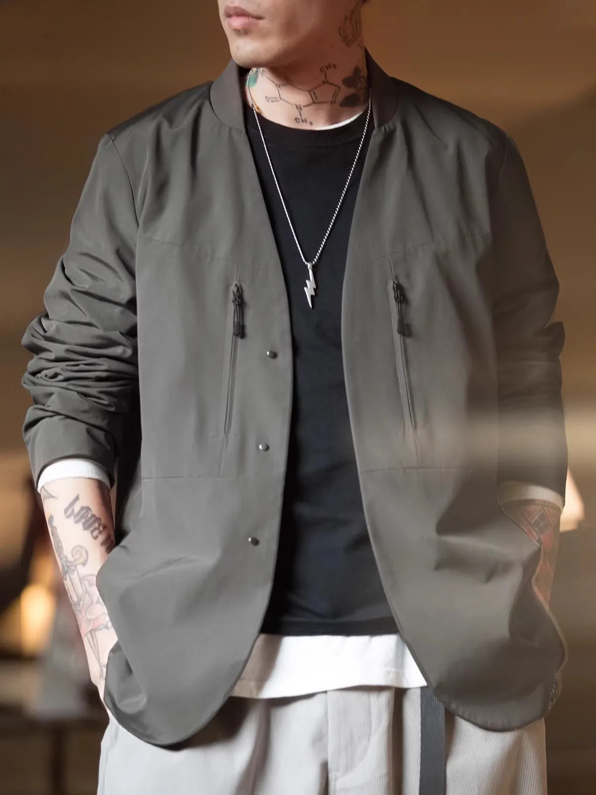 

Куртка Maden: повседневная, с декоративной молнией, на одной пуговице, приталенная, из полиэстера, для весны и осени, для повседневной носки