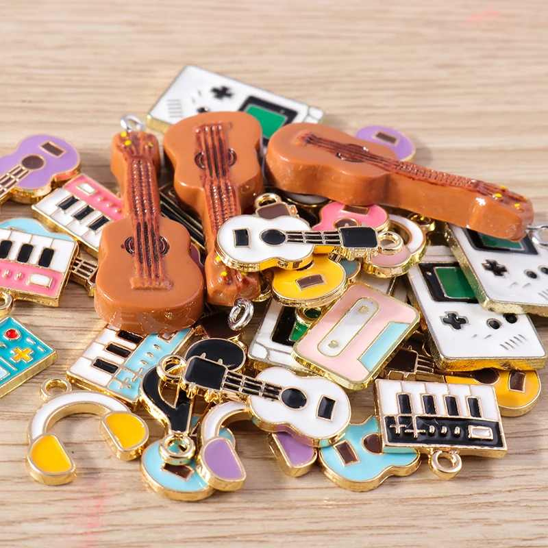 10pcs/lot Mix Cute Enamel Guitar Music Charms for Jewelry Making DIY Drop Earrings Pendants Necklaces Bracelets Crafts Supplies