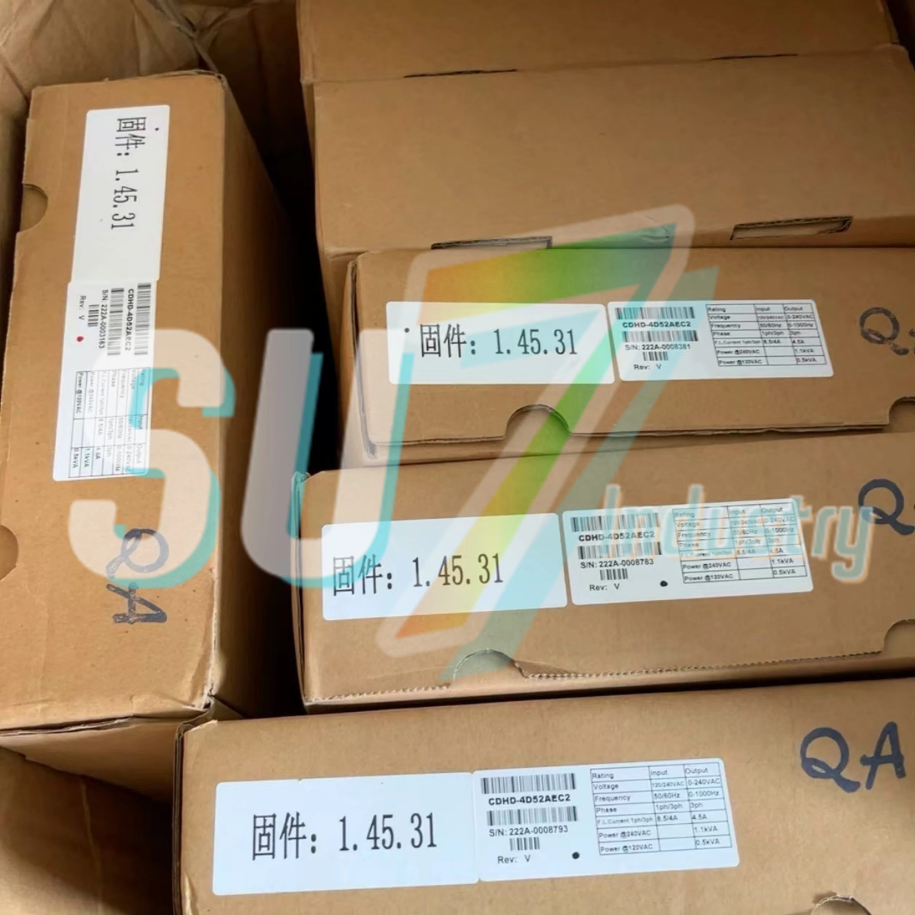 Servo Driver Novo original CDHD2-4D52AAP1 CDHD2-4D52AEC2 CDHD-4D52AAP1 CDHD-4D52AEB2 CDHD-4D52AEB2-RO CDHD-4D52AEC2