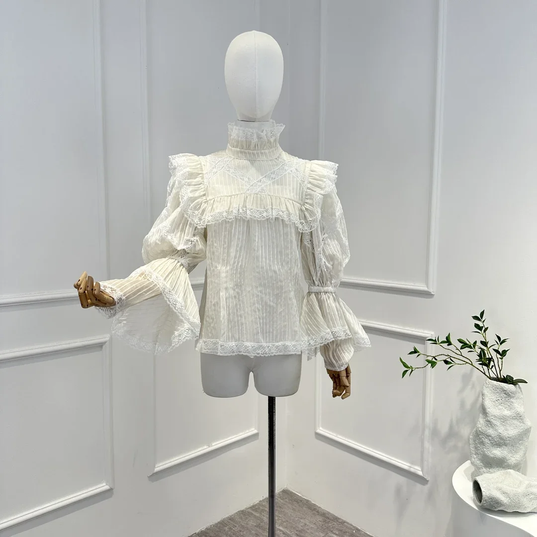 

New High Quality Summer 2023 Sweet Style Heavy Work White Lace Patchwork Pleat Silk Blouse for Women with Back Buttons