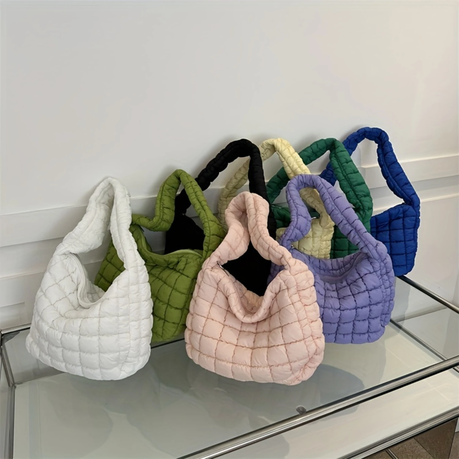 

Winter Tide Cloud Bag - Solid Quilted Underarm Shoulder Bag