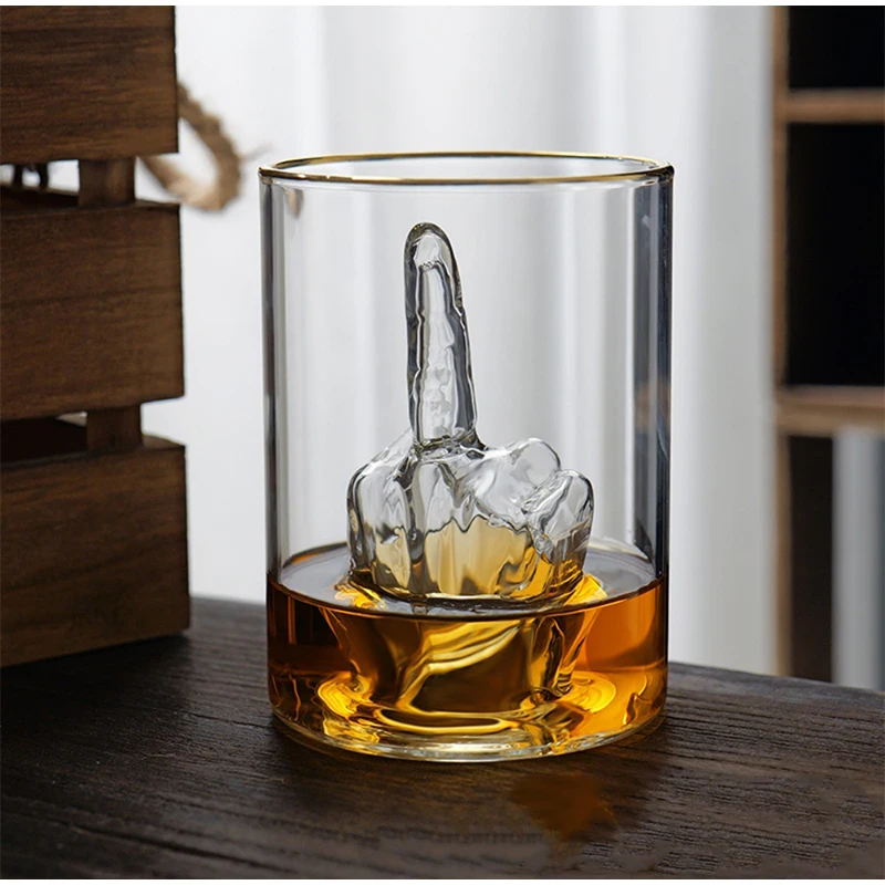 Taza de cristal de cerveza de whisky de dedo medio rara 3d, taza de café divertida para fiesta en casa y oficina, decoración para gabinete de vino, regalos de navidad