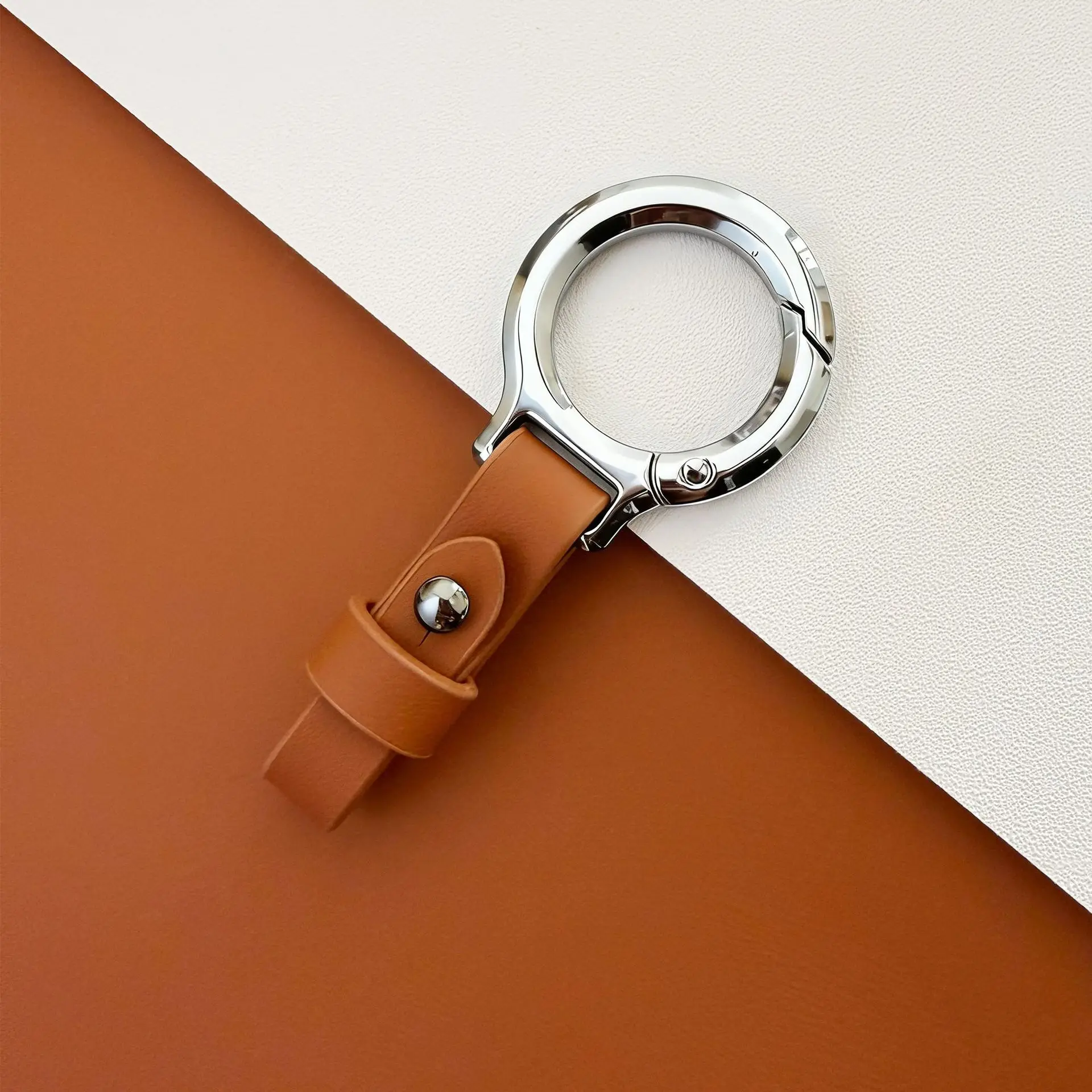 Herren-Schlüsselanhänger aus Zinklegierung und Leder, Anti-Verlust-Karabiner, langlebiger Schlüsselhalter, Organizer für den Gürtel, Geschenk – Detail 15