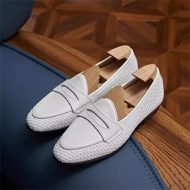 White Weaving