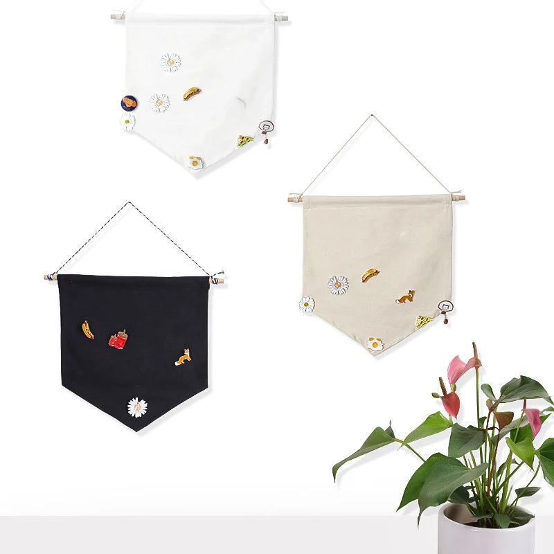 Badge Storage Display Cloth Wall Hanging Triangle Flag Brooches Board Charms Pin Large Organizer Box Gift Collection Accessories