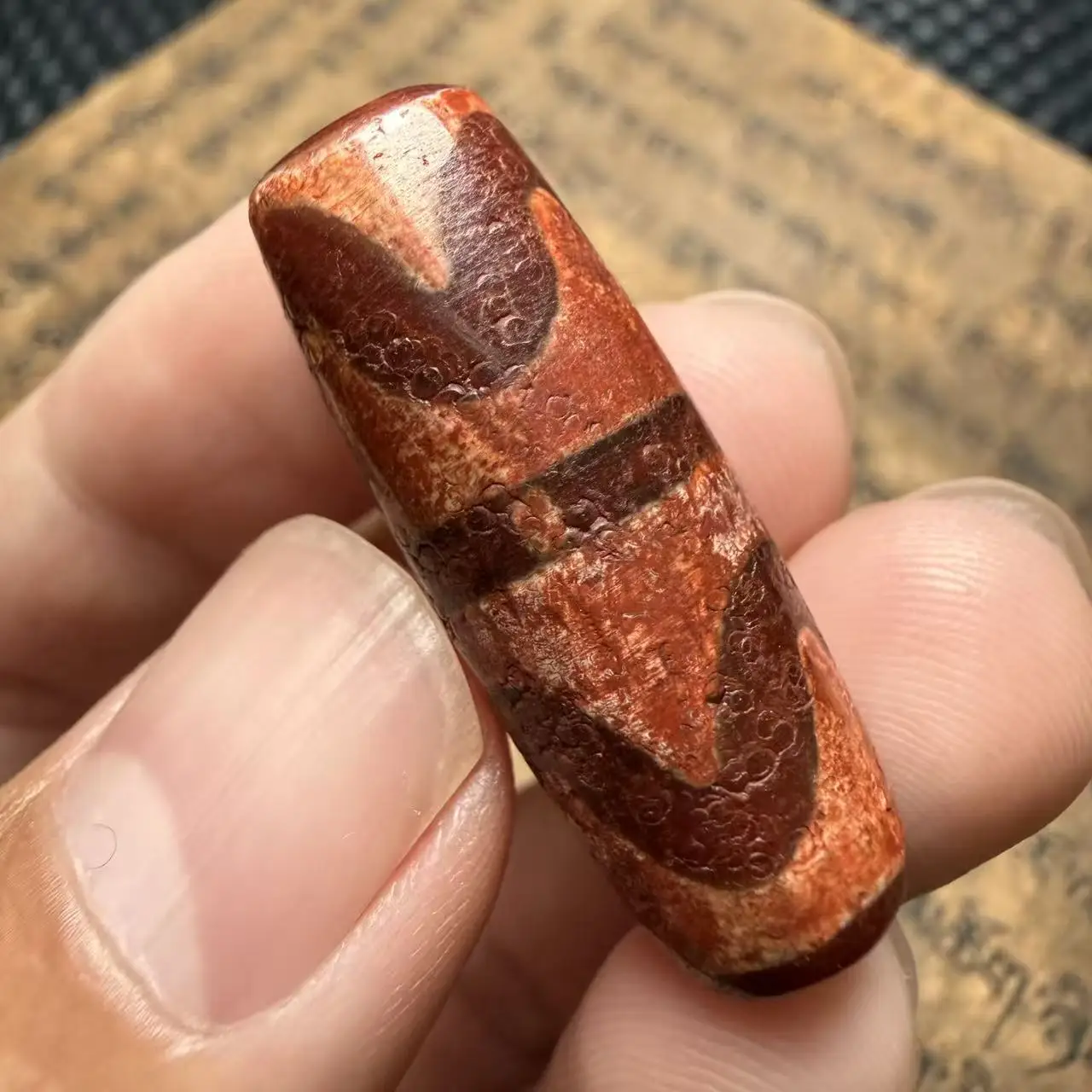 Rare Tibetan Old Agate DZi *Red Meat Double Tiger Teethl* Bead Amulet Pendant 36x12mm