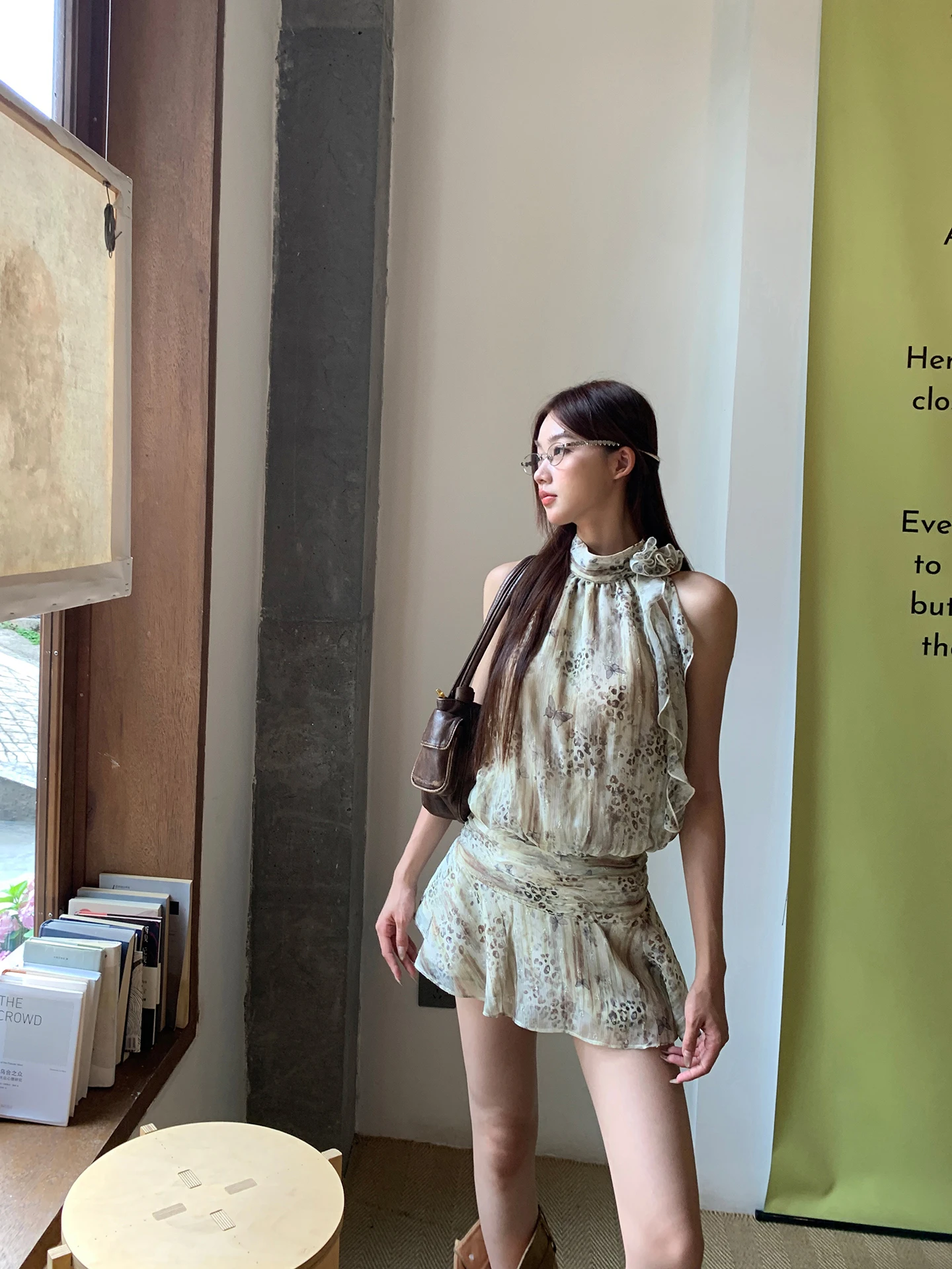 فستان نسائي جديد بطبعة زهور لقضاء العطلات على الشاطئ، تصميم معلق على الرقبة، تنورة صيفية بخصر مرتفع وقصة A-line، مريح وعصري