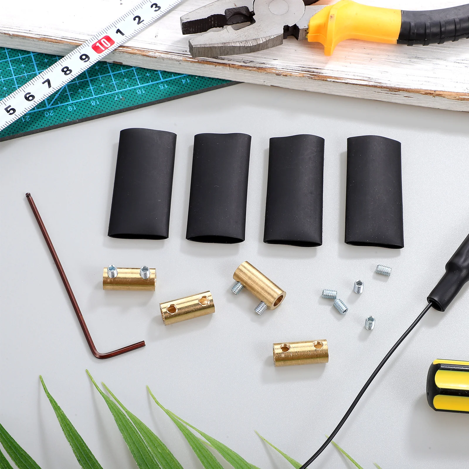 

1Set Wire Terminal Connectors Copper Material Sturdy Durable Easy Installation Stable Current Multiple Uses Terminal Connectors