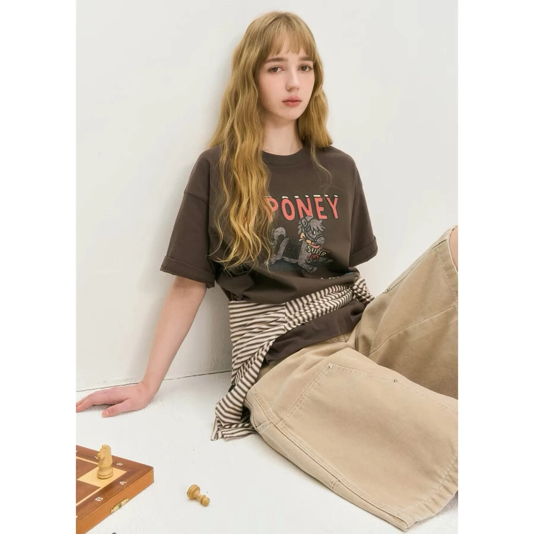 

Женская футболка NingYao Austen 26 Spring с круглым вырезом, универсальная, из чистого хлопка, с коротким рукавом, с мультяшным буквенным принтом