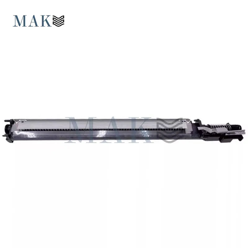 

6LJ70377000 Блок очистки ремня переноса в сборе для Toshiba 2505 3005 3505 4505 5005 2515 3015 3515 4515 5015 2615 3115 3615 AC