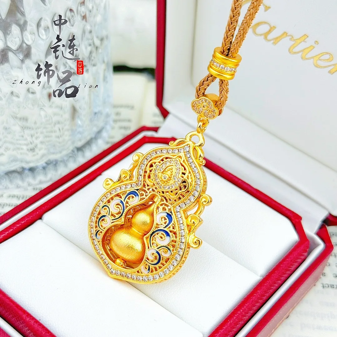 Diamond inlay drawing blue and white porcelain gourd pendant new Chinese style rotating life four beautiful gourd 9999gold