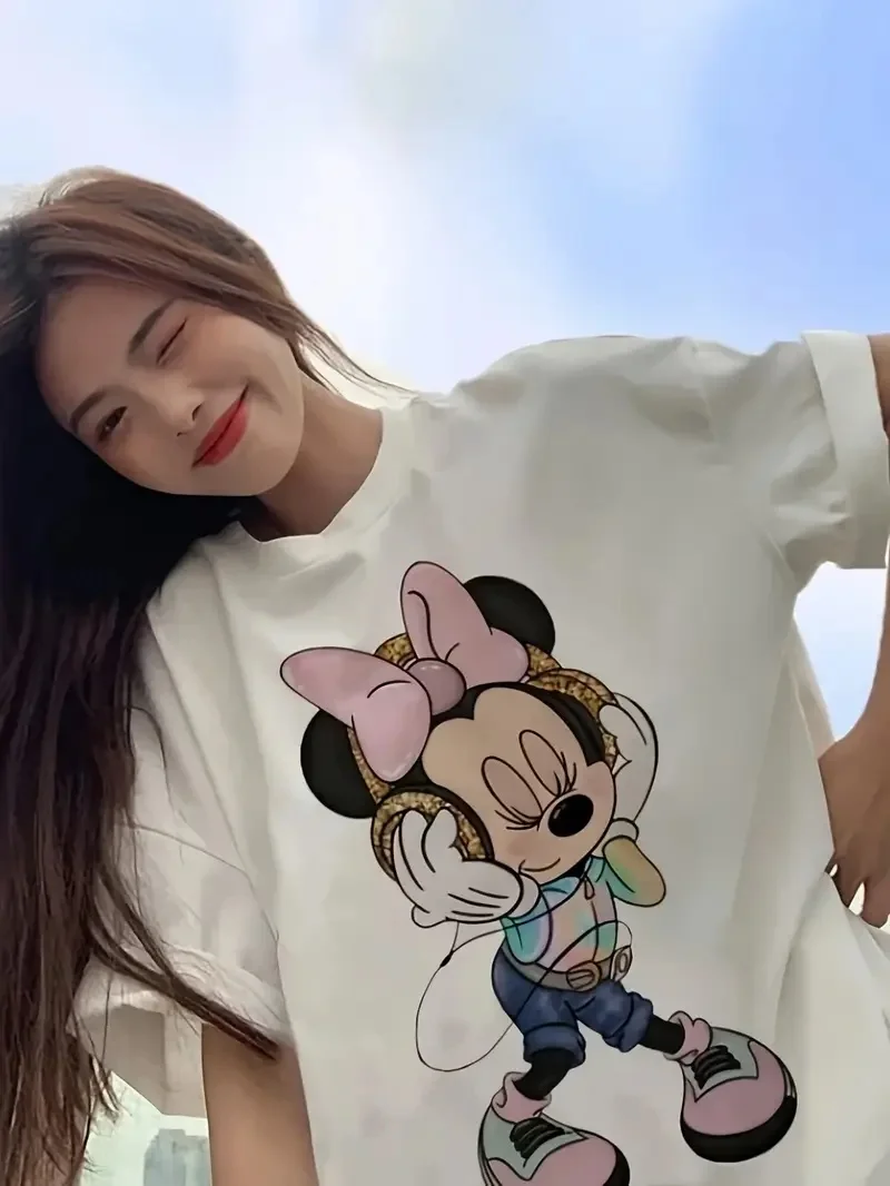

2025 Disney Pattern Printed Women's Casual Comfortable Unique Smiling Face Black Round Neck Short Sleeve T-shirt