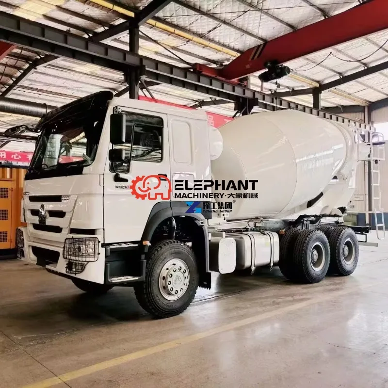 5 Cubic Meter Hydraulic Electrical Concrete Mixer Truck with Pump Featuring Engine Motor Gearbox As Core Components