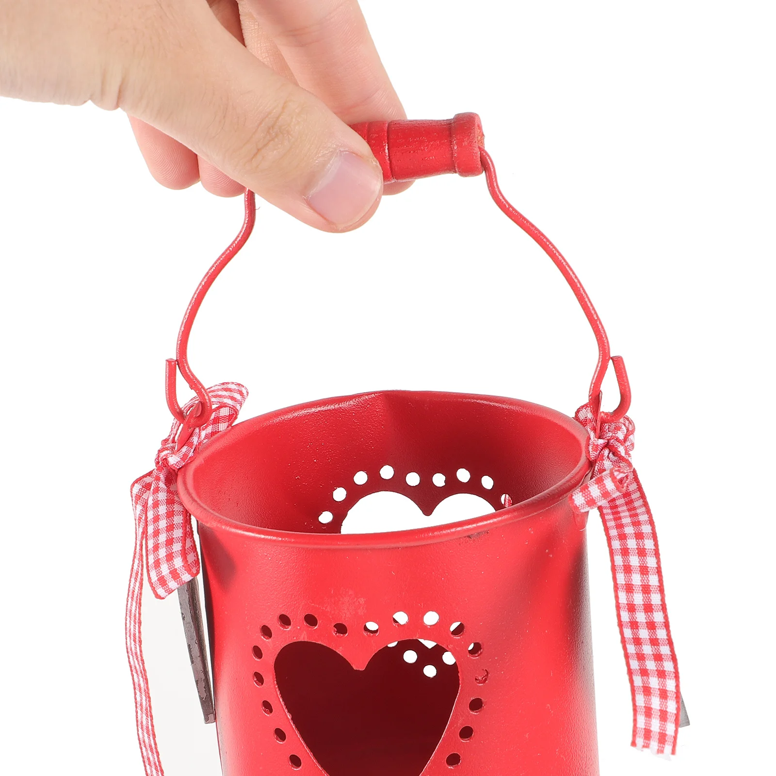 

Hollow Heart Wedding Candy Bucket Portable Gift Container Small Metal Handle Bucket Decorative Treat Holder for Party Favor
