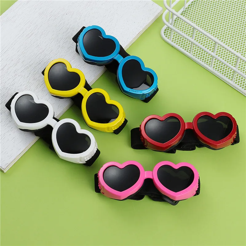1 PC Heart-shaped Small Dog Sunglasses Waterproof UV Protection Cat Sun Glasses with Adjustable Strap Goggles Pet Products